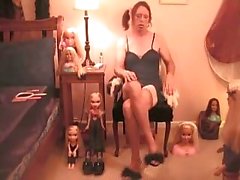 Crossdresser likes dolls
